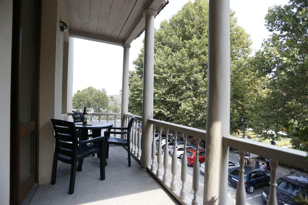 Proper Apartment - Duplex Home Τυφλίδα Εξωτερικό φωτογραφία